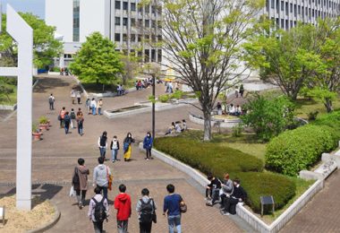 山口東京理科大学山陽小野田市立の公立大学です。薬学部１名工学部５名の枠をいただいています。